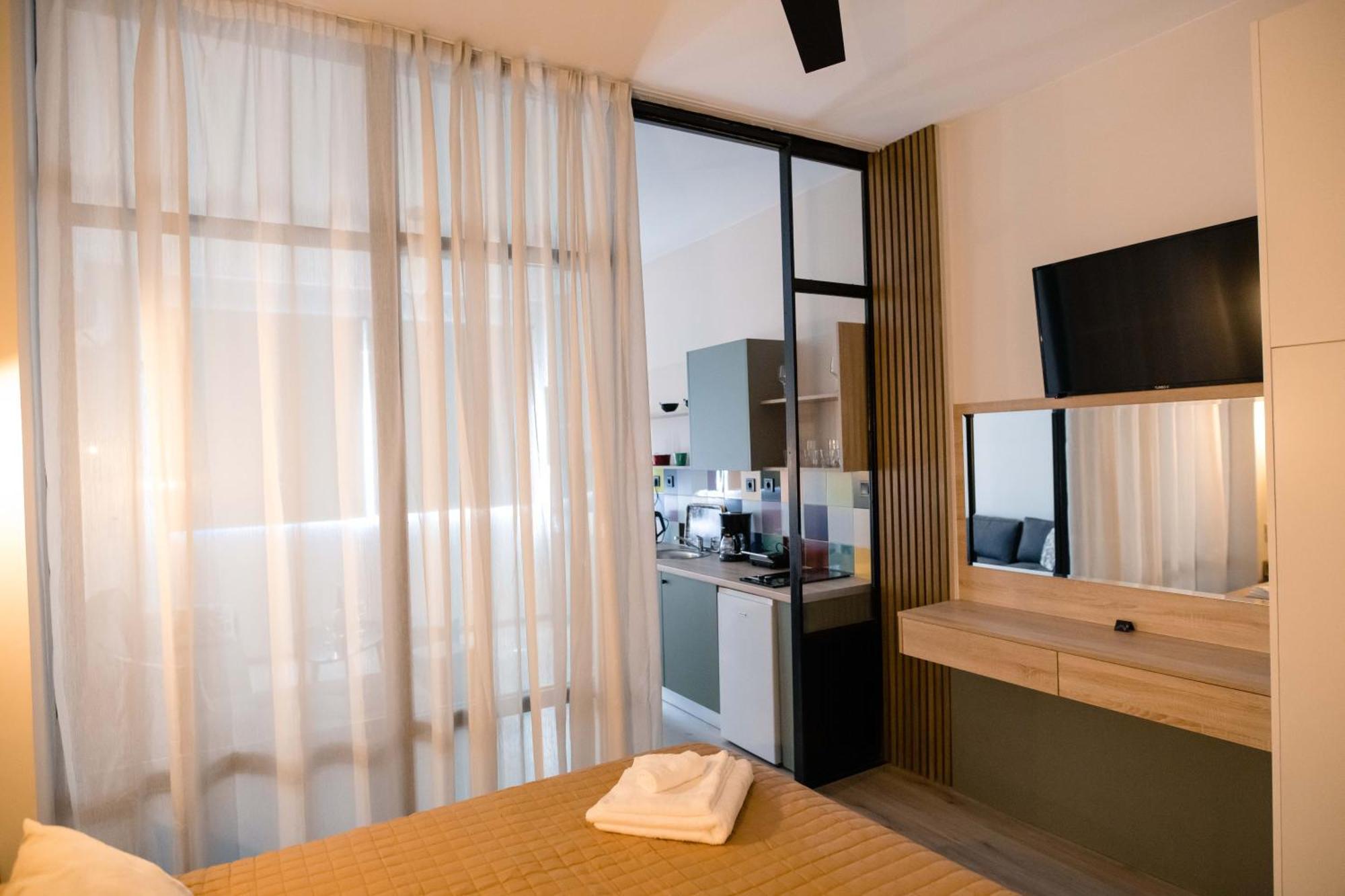 Athinas Relax G2 Apartment Атина Екстериор снимка